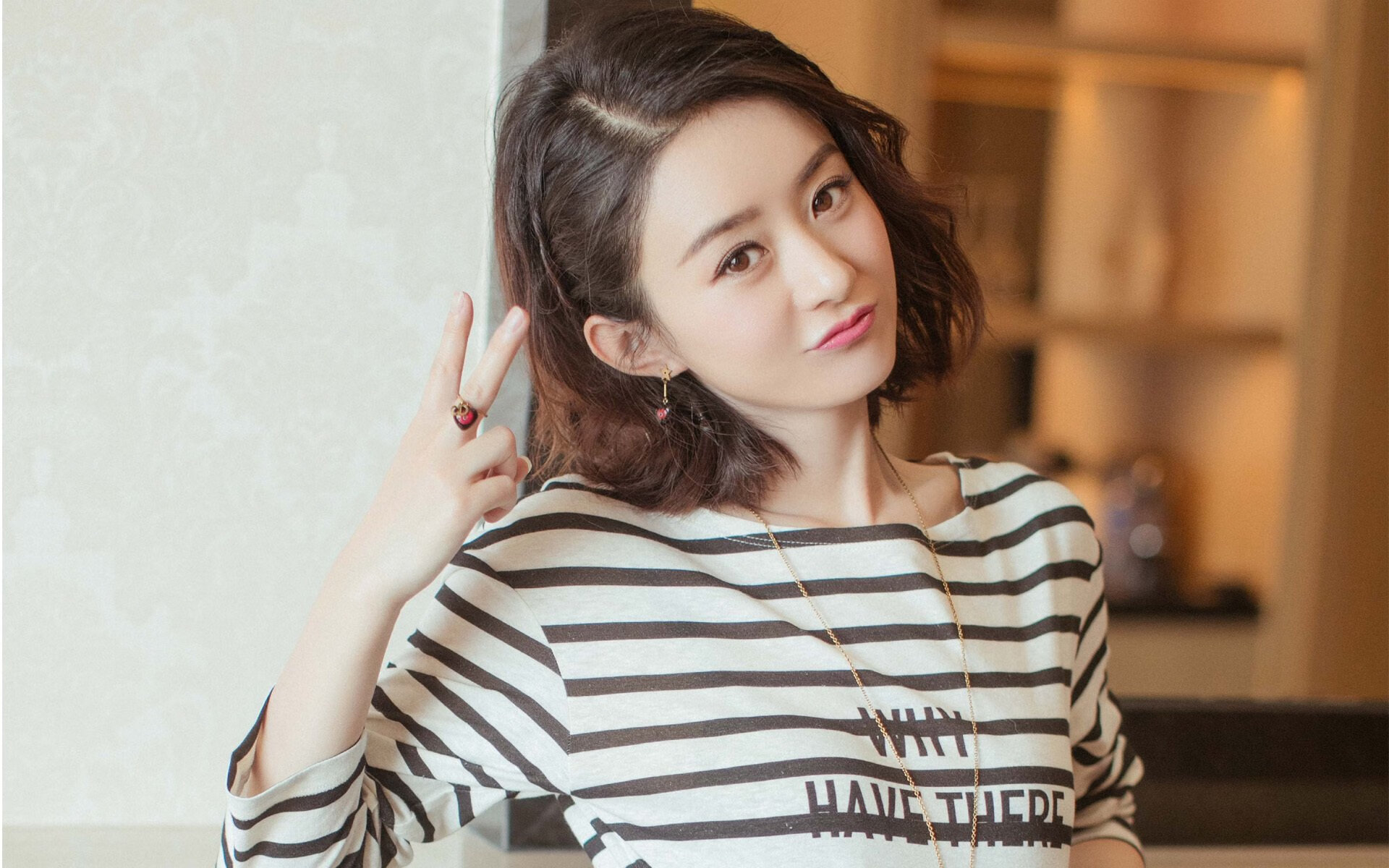 英超裁判语义模型在多语境下提升判罚准确性,英超裁判出牌