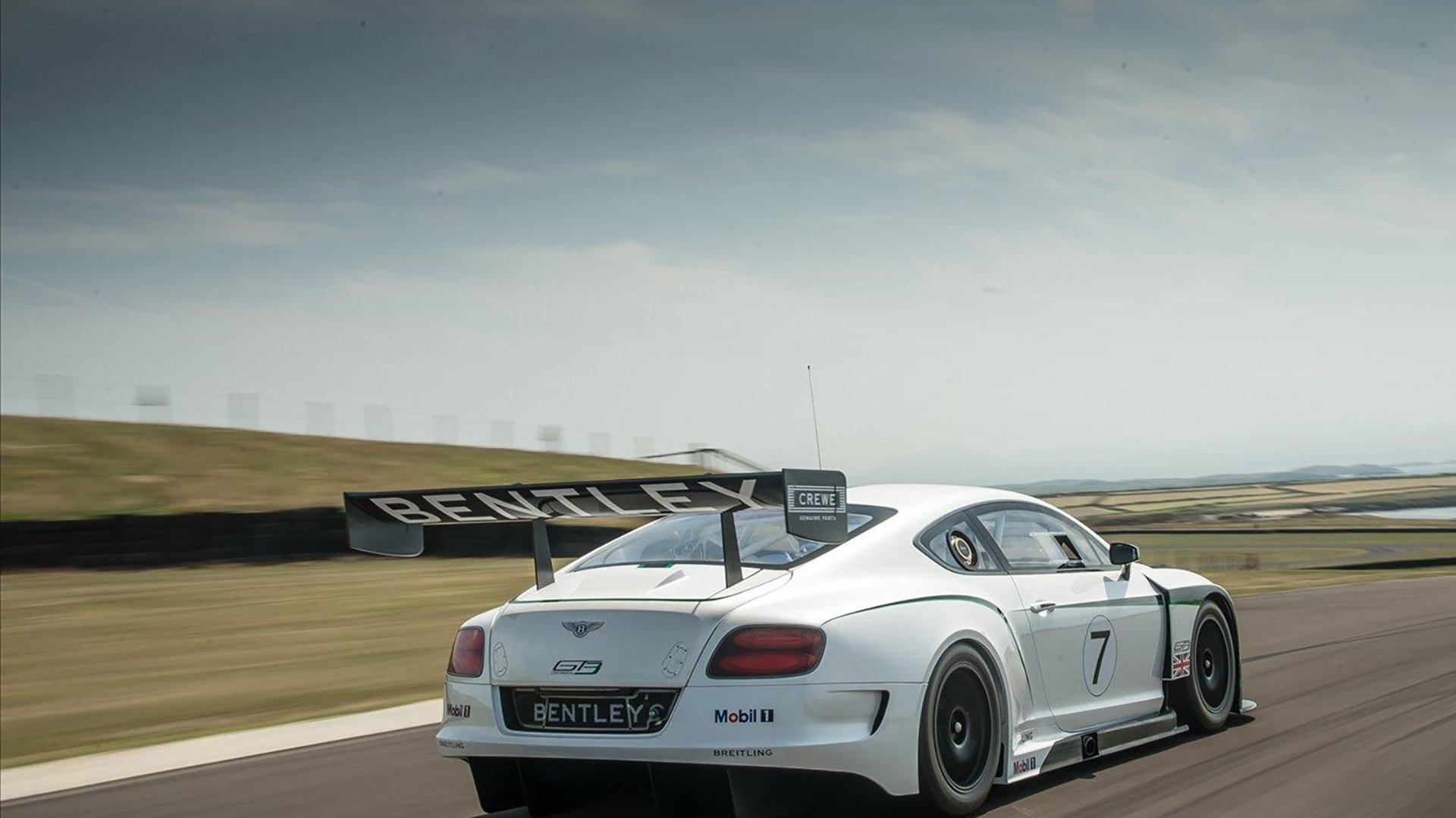 Kaiyun APP-泰国女篮在亚洲锦标赛上突破自我，争夺奖牌